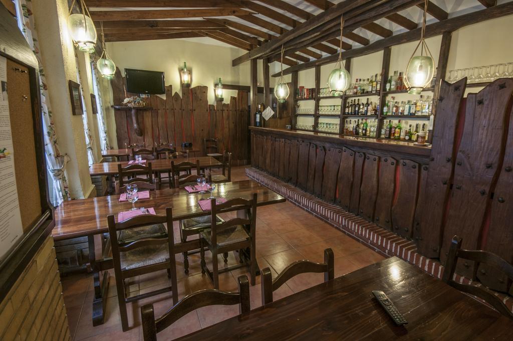 Hostal Ayestaran II Lekunberri Kültér fotó